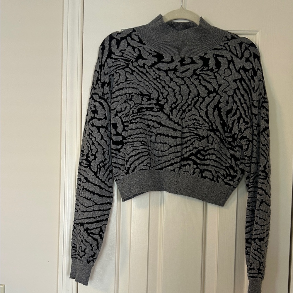 Kerisma Gray and Black Patterned Mock Turtleneck Sweater